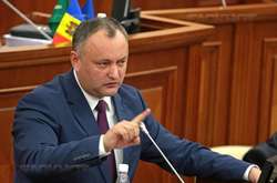 Додон погрожує молдовському парламенту  розпуском у разі «загрози безпеці країні»