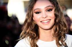 Лили-Роуз Депп кардинально сменила имидж