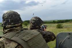 У зоні АТО неспокійно: поранені восьмеро бійців