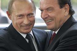 Путін співпрацює з багатьма європейськими екс-політиками - австрійські ЗМІ