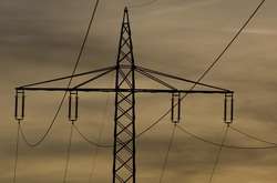 Про користь від приватизації державних пакетів акції обленерго