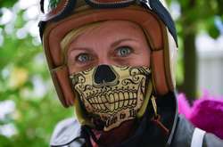 Немецкий фестиваль, в котором участвуют только байкерши 