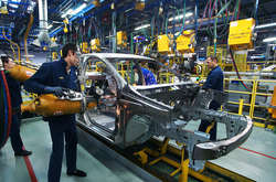 Провал імпортозаміщення. У Путіна на порятунок кадрів «АвтоВАЗу» виділять 440 млн руб.