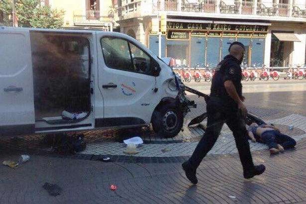 Теракт у Барселоні: головним підозрюваним є підліток