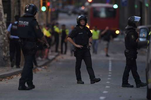 Після терактів іспанські поліцейські можуть влаштовувати раптові перевірки документів і особистих речей 