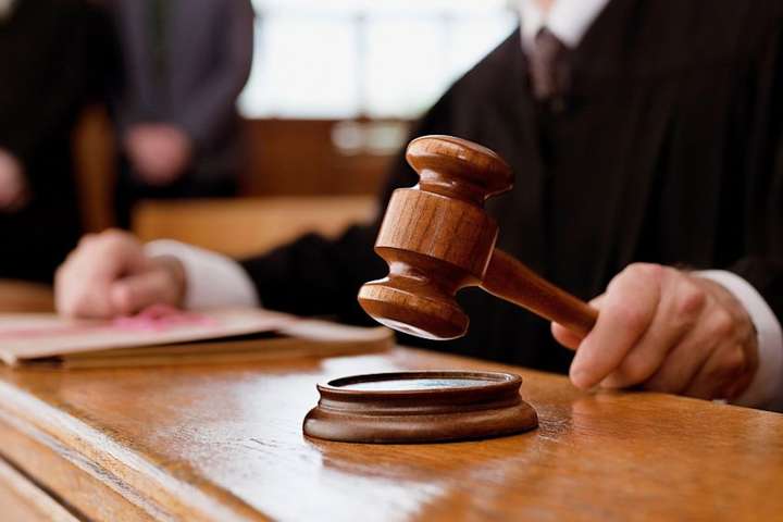У Генпрокуратурі підозрюють, що суддя із Запорізької області «допоміг» закрити справу мера Енергодара