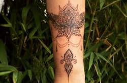 Изысканные женские татуировки от итальянского художника