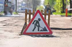 На перетині проспекту Комарова та бульвару Вацлава Гавела буде обмежено рух транспорту