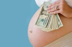 Платные роды в Украине: стали известны подробности нововведения