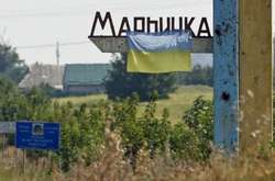 Бойовики обстріляли житлові квартали та школу в Мар’їнці 