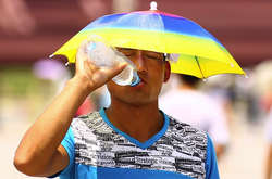 Сьогодні в Україні збережеться тепла погода, місцями пройдуть дощі