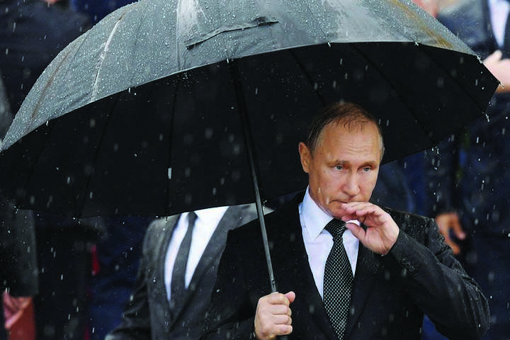 Решение кремлевской братвы оформлено: Путин остается