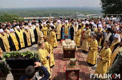 Як московська церква в Україні приховує свій справжній статус