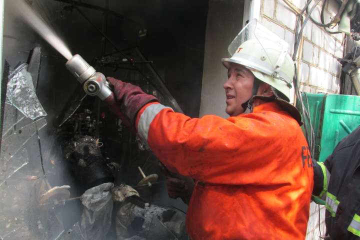 На Луганщині горіла трава: вогнем знищено п’ять будинків
