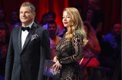 Тина Кароль в алом платье презентовала новую песню на шоу «Танці з зірками»