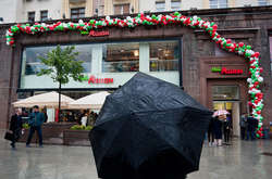 В СМИ появились фото нового супермаркета возле Кремля