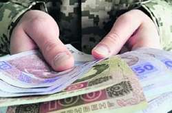 Оприлюднено цифри збільшення зарплат військовим