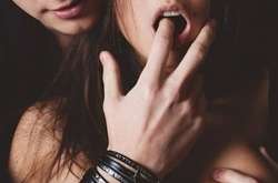 Круче, чем «Пятьдесят оттенков серого»: Хакеры выложили обнаженные фото Дакоты Джонсон и её новой возлюбленной