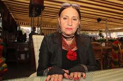 Кадочнікова розповіла, як засоромилась просити у Порошенка квартиру