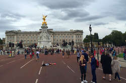 «Мертвая» туристка стала звездой соцсетей