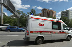 У центрі Москви вантажівка наїхала на пішоходів: є постраждалі