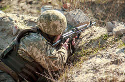 Бойовики на Донбасі здійснили 19 обстрілів за добу, - штаб АТО