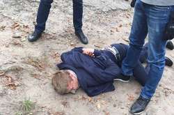 Фастівський чиновник вимагав $70 тисяч за оренду кладовища