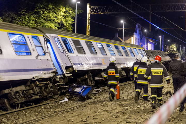 У Польщі сталася залізнична катастрофа: 28 постраждалих