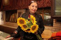 Кадочнікова: Краще б я з друзями пропила свою Шевченківську премію