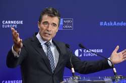 Екс-генсек НАТО розкритикував Юнкера за висловлювання про Україну 