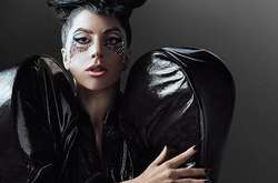 Эпатажная Леди Гага снялась в рекламе бренда часов Tudor