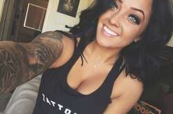 Девушки с красивыми улыбками