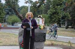 Як в Дебальцевому вбивці з «ДНР» оплакували своїх жертв