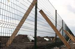 До суду направлено справу про розкрадання коштів проекту «Стіна»