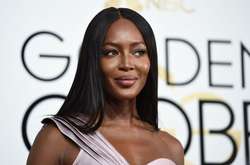 Черная пантера в кружевах: Наоми Кэмпбелл восхитила нежным образом 