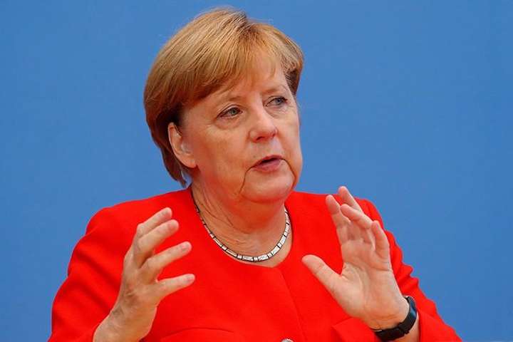 Ангела Меркель обмовилася, що її час уже минув
