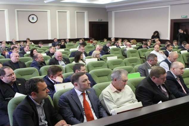 Вчорашнім голосуванням в Київоблраді намагаються захистити корупційні схеми, - експерт