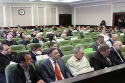 Вчорашнім голосуванням в Київоблраді намагаються захистити корупційні схеми, - експерт