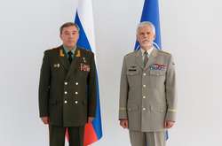 Начальник генштабу РФ Валерій Герасимов і глава військового комітету НАТО Петр Павел