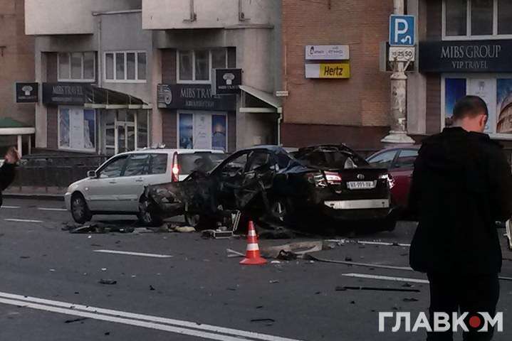 Внаслідок вибуху в центрі Києва загинув чоловік