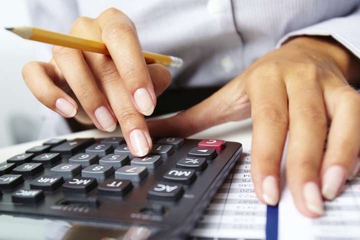 Порошенко підписав закон, що звільняє від податків доходи нерезидентів від державних цінних паперів