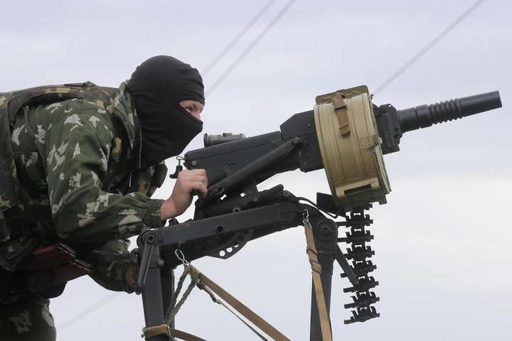 Бойовики обстріляли сили АТО біля Красногорівки: є загиблий та поранений