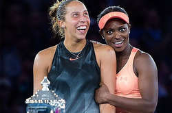 Медісон Кіз і Слоан Стівенс