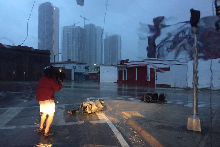 Ураган «Ірма» вдарив по Флориді