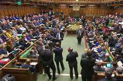 У Великобританії в другому читанні прийняли Білль про скасування законів ЄС