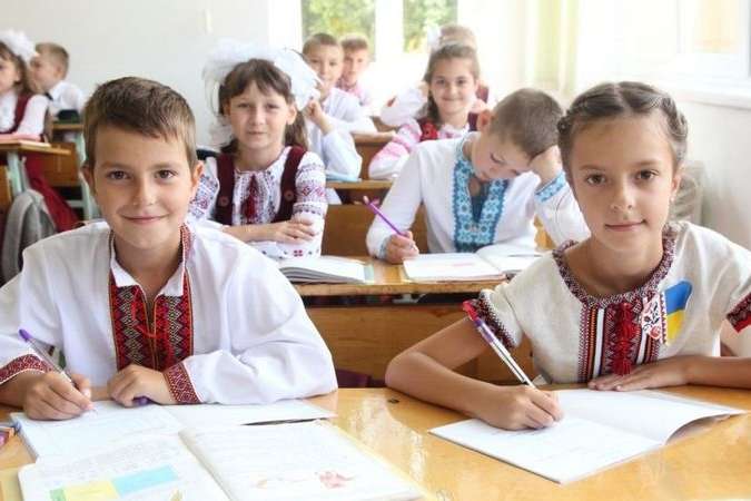 Угорщина поскаржилася на Україну в ООН, ОБСЄ і ЄС через закон про освіту
