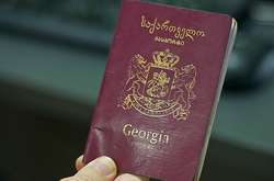 Безвіз у дії: Мешканці Абхазії та Південної Осетії почали повально отримувати грузинські паспорти