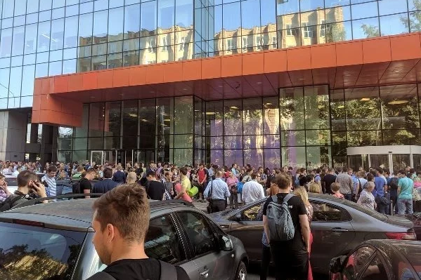 У Москві через дзвінки про замінування евакуювали 20 тисяч осіб 