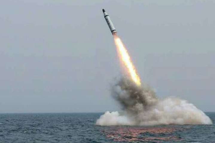 Північна Корея здійснила запуск ракети в напрямку Японії