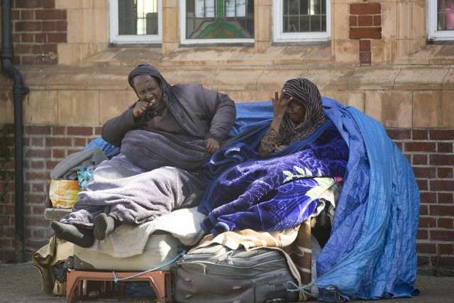 Біженці з Сомалі живуть на вулицях Лондона, відмовляючись від соціального житла